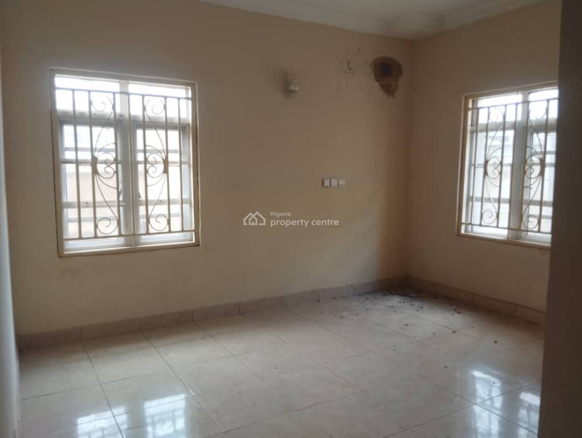 a Very Good Spacious 3bedroom Flat + 1bq Attached, Wuye, Abuja, Flat / Apartment for Rent