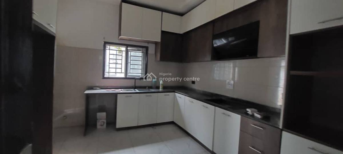 Tastefully Finished 4-bedroom Terraced Duplex with Bq, Jahi, Abuja, Terraced Duplex for Rent