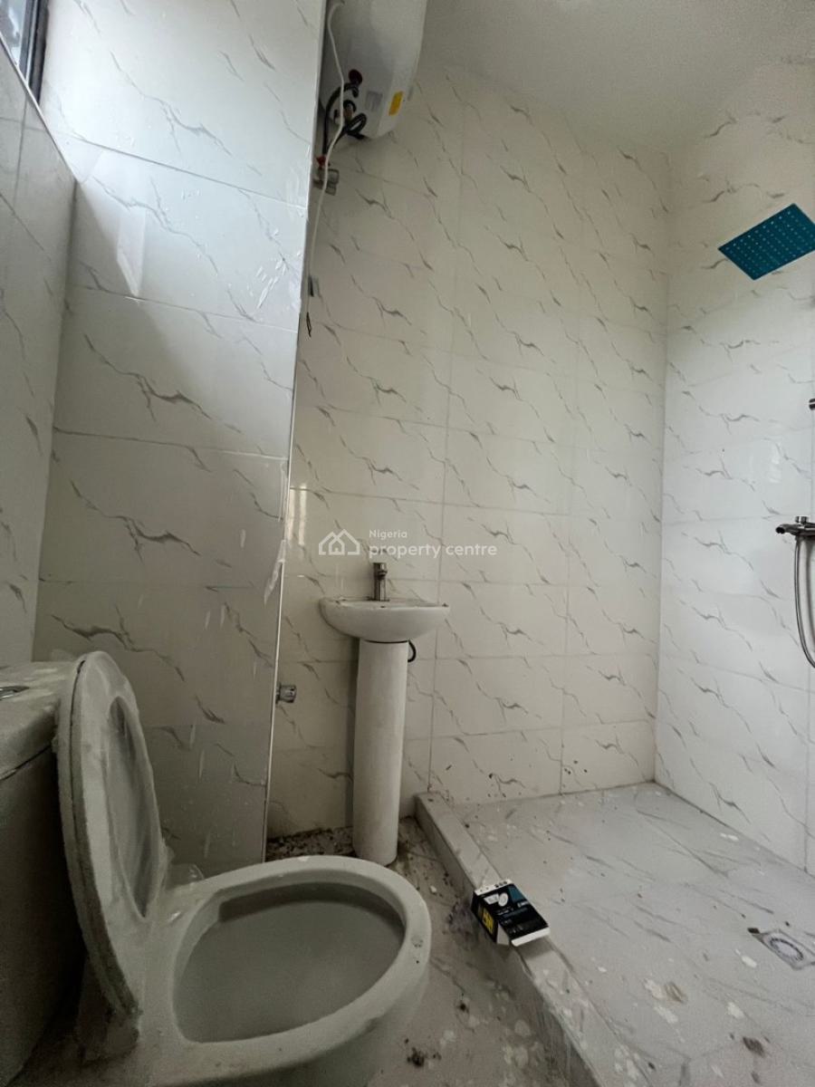 2 Bedroom Apartment, Abraham Adesanya, Lekki, Lagos, Flat / Apartment for Sale