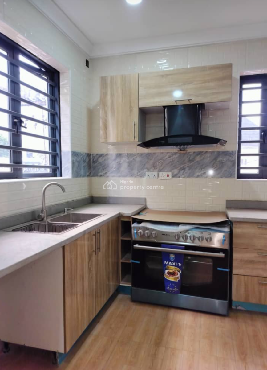 International Luxury 4 Bedroom Abode, Shonibare, Maryland, Lagos, House for Sale