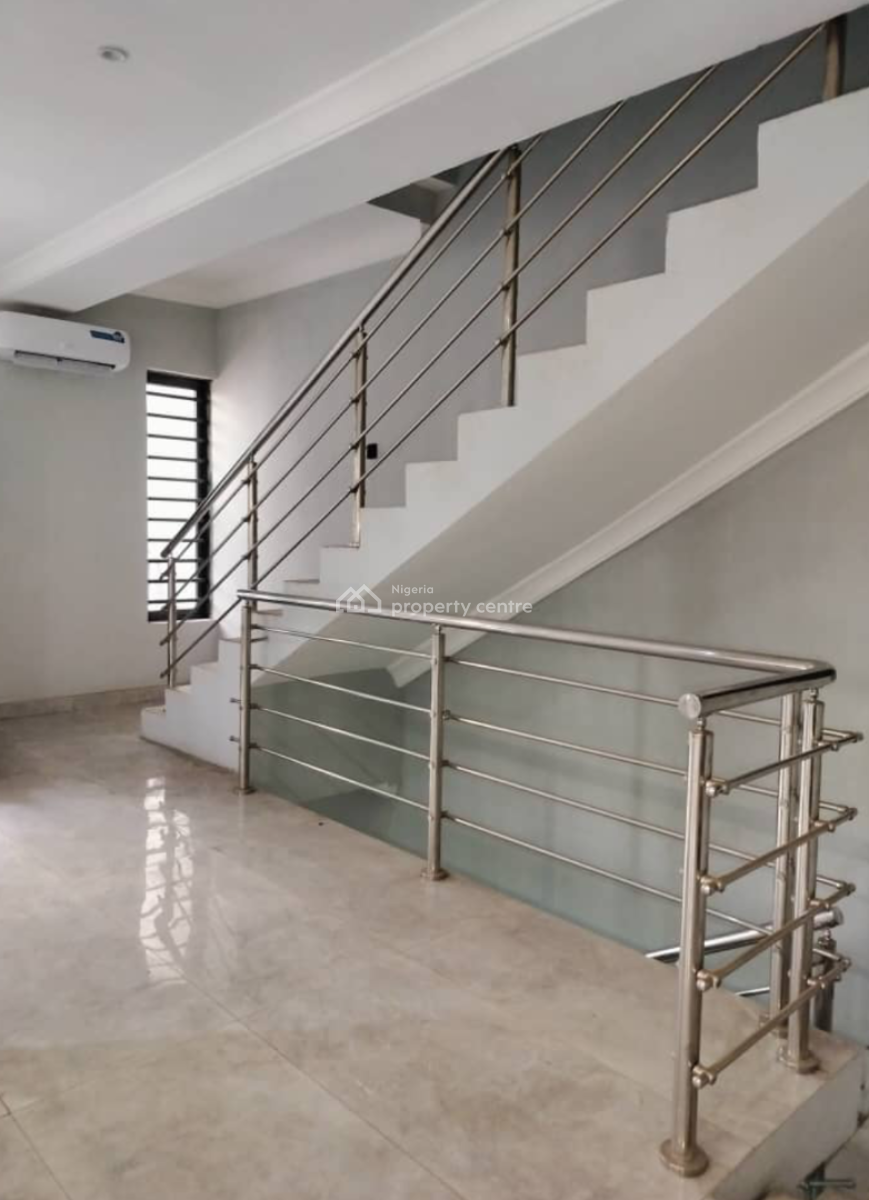 International Luxury 4 Bedroom Abode, Shonibare, Maryland, Lagos, House for Sale