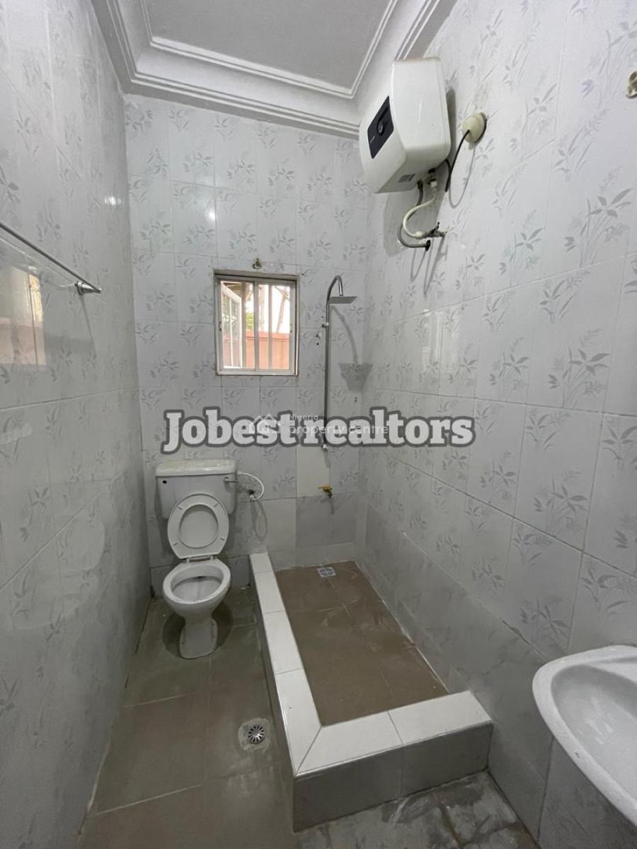 Spacious Self Serviced 3 Bedroom Apartment in Secured Neighborhood, Osapa, Lekki, Lagos, Flat / Apartment for Rent