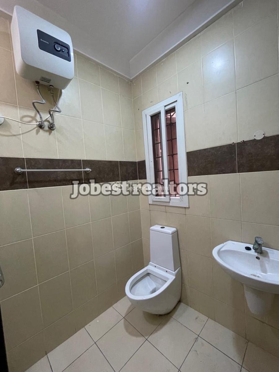 Spacious 3 Bedroom Terrace Duplex with a Bq, Lekki Phase 1, Lekki, Lagos, Flat / Apartment for Rent