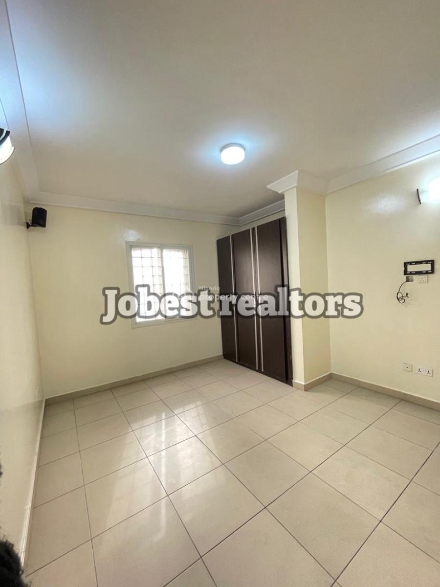 Spacious 3 Bedroom Terrace Duplex with a Bq, Lekki Phase 1, Lekki, Lagos, Flat / Apartment for Rent