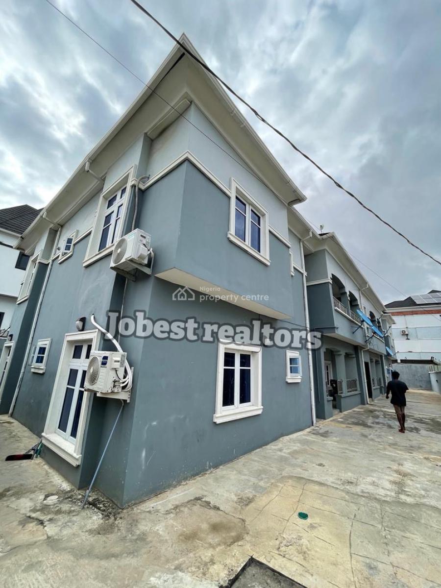 Spacious 3 Bedroom Apartment in a Secured and Serene Neighborhood, Ikota, Lekki, Lagos, Flat / Apartment for Rent