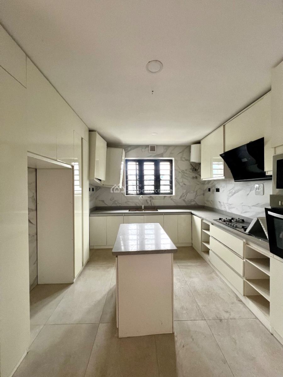 Most Affordable 3 Bedroom Apartment, Lekki Phase 1, Lekki, Lagos, Flat / Apartment for Sale