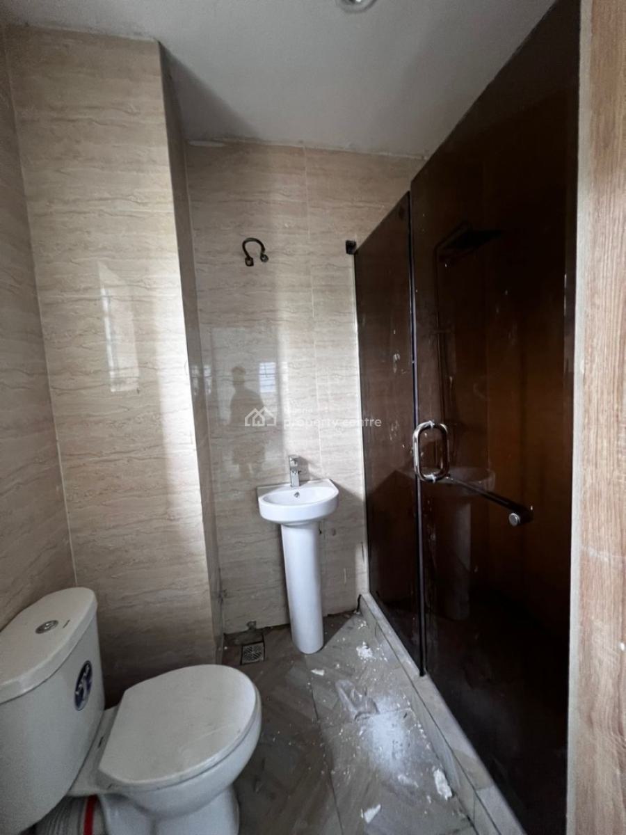 1 Bedroom Aparment, Abraham Adesanya, Lekki, Lagos, Flat / Apartment for Sale