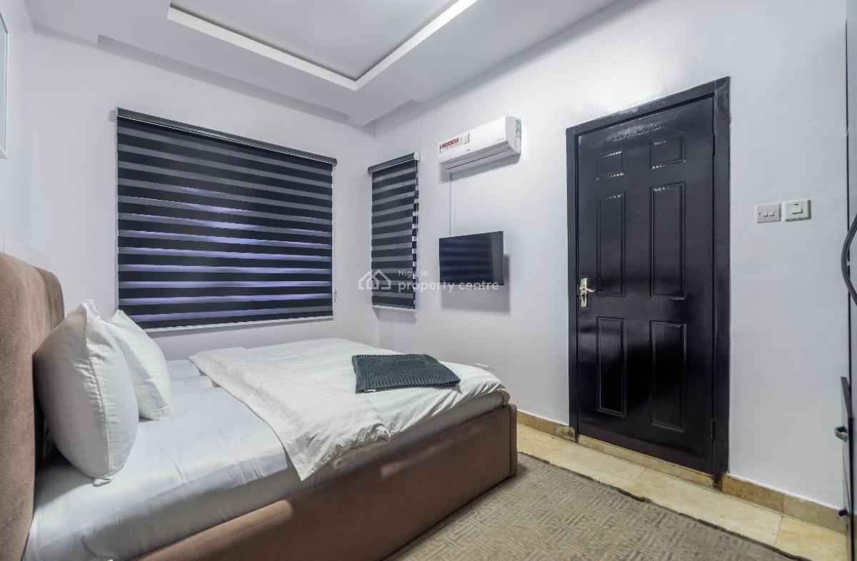 Stylish 2-bedroom Apartment, Close to Iconic Towers, Victoria Island (vi), Lagos, Flat / Apartment Short Let