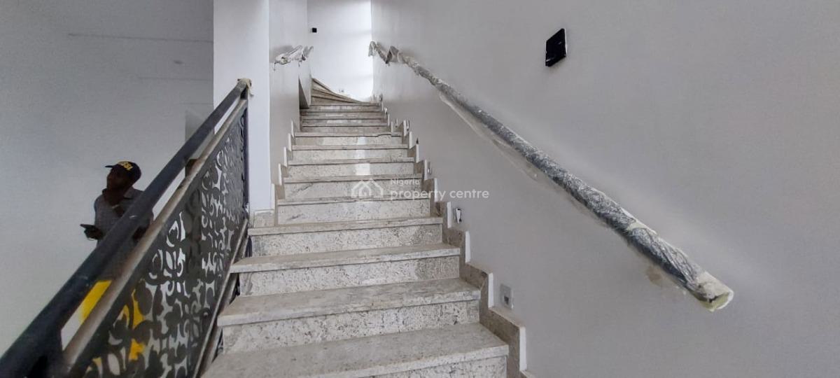 Tastefully Finished 4-bedroom Semi-detached Duplex with Bq, Jahi, Abuja, Semi-detached Duplex for Rent