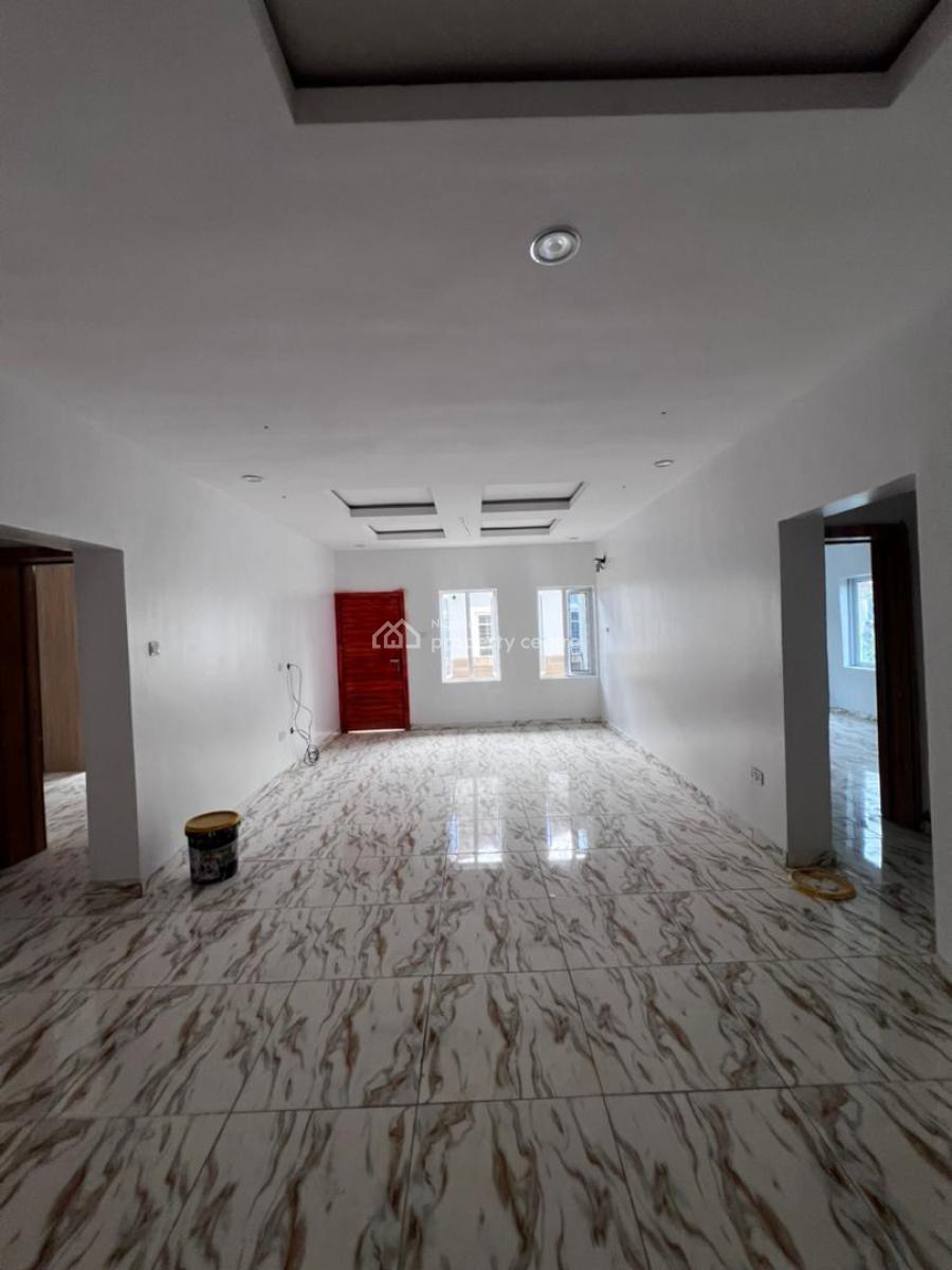 2 Bedroom Apartment, Abraham Adesanya, Lekki, Lagos, Flat / Apartment for Sale