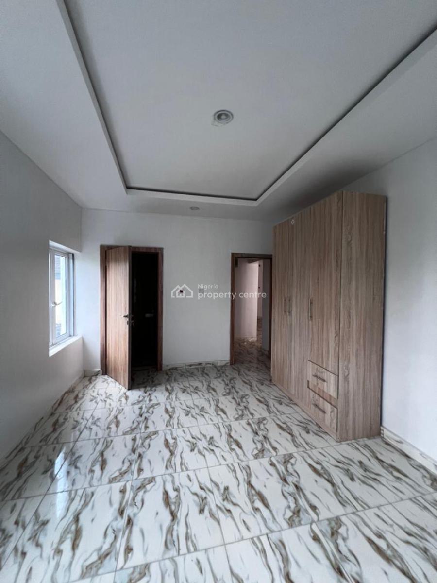 2 Bedroom Apartment, Abraham Adesanya, Lekki, Lagos, Flat / Apartment for Sale