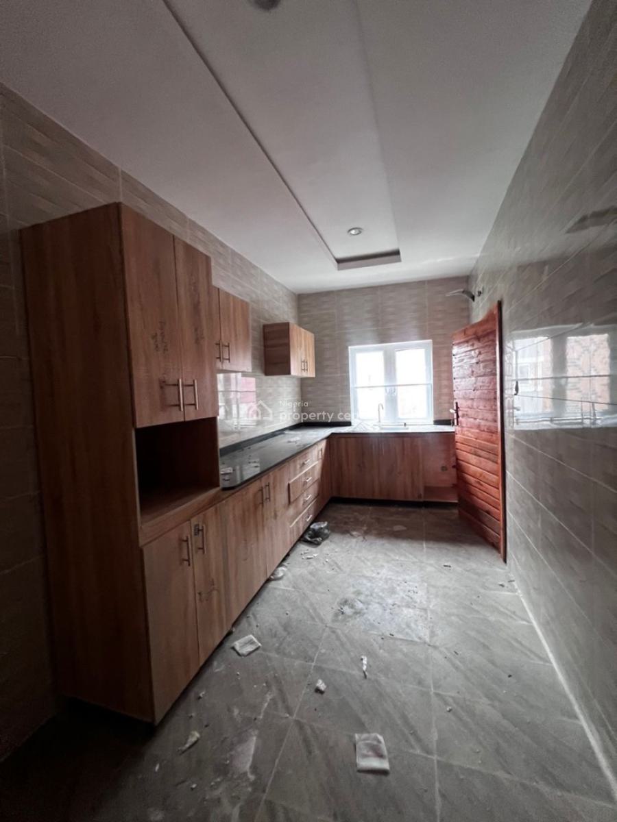 3 Bedroom Aparment, Abraham Adesanya, Lekki, Lagos, Flat / Apartment for Sale