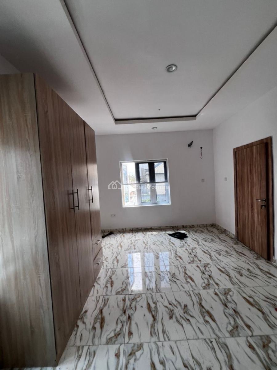 3 Bedroom Aparment, Abraham Adesanya, Lekki, Lagos, Flat / Apartment for Sale