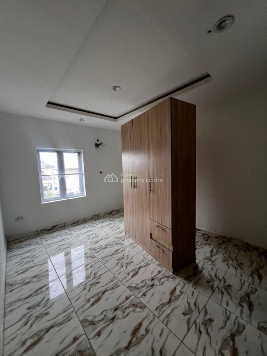 3 Bedroom Aparment, Abraham Adesanya, Lekki, Lagos, Flat / Apartment for Sale