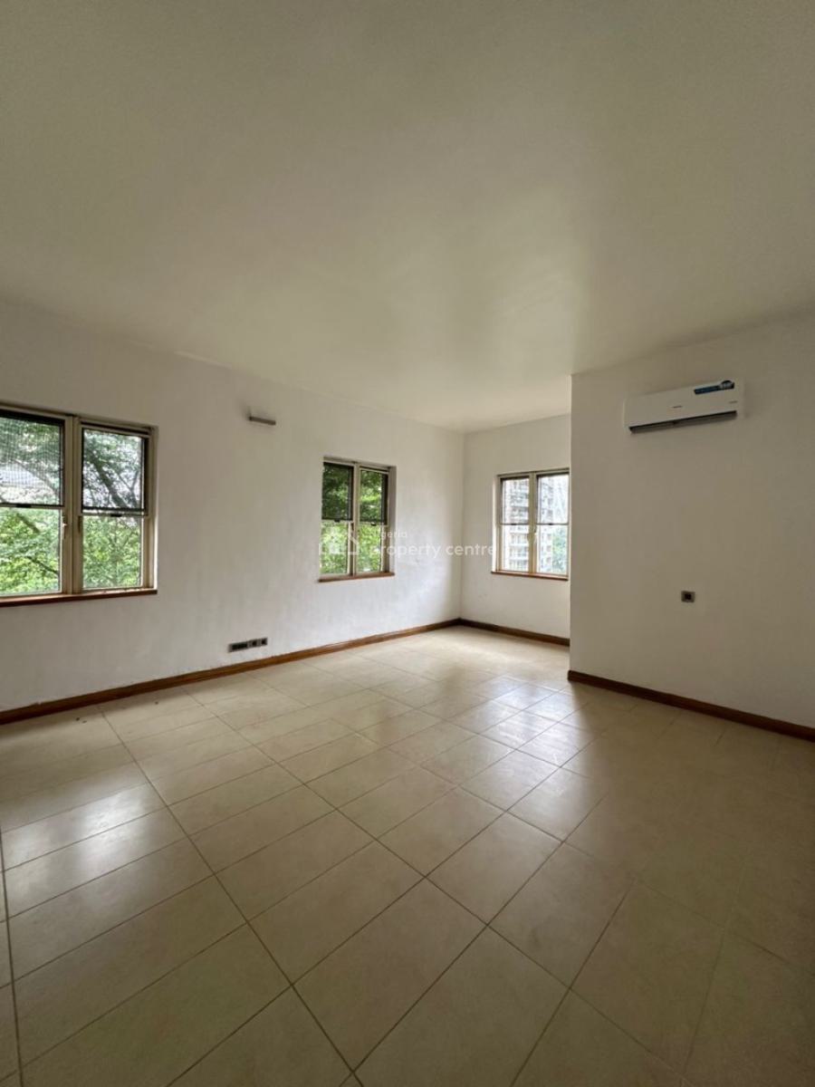 Lovely 3 Bedroom Apartment with Bq, Off Gerard Road, Ikoyi, Lagos, Flat / Apartment for Rent
