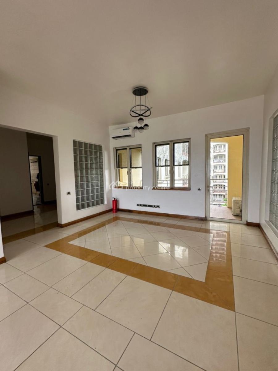 Lovely 3 Bedroom Apartment with Bq, Off Gerard Road, Ikoyi, Lagos, Flat / Apartment for Rent