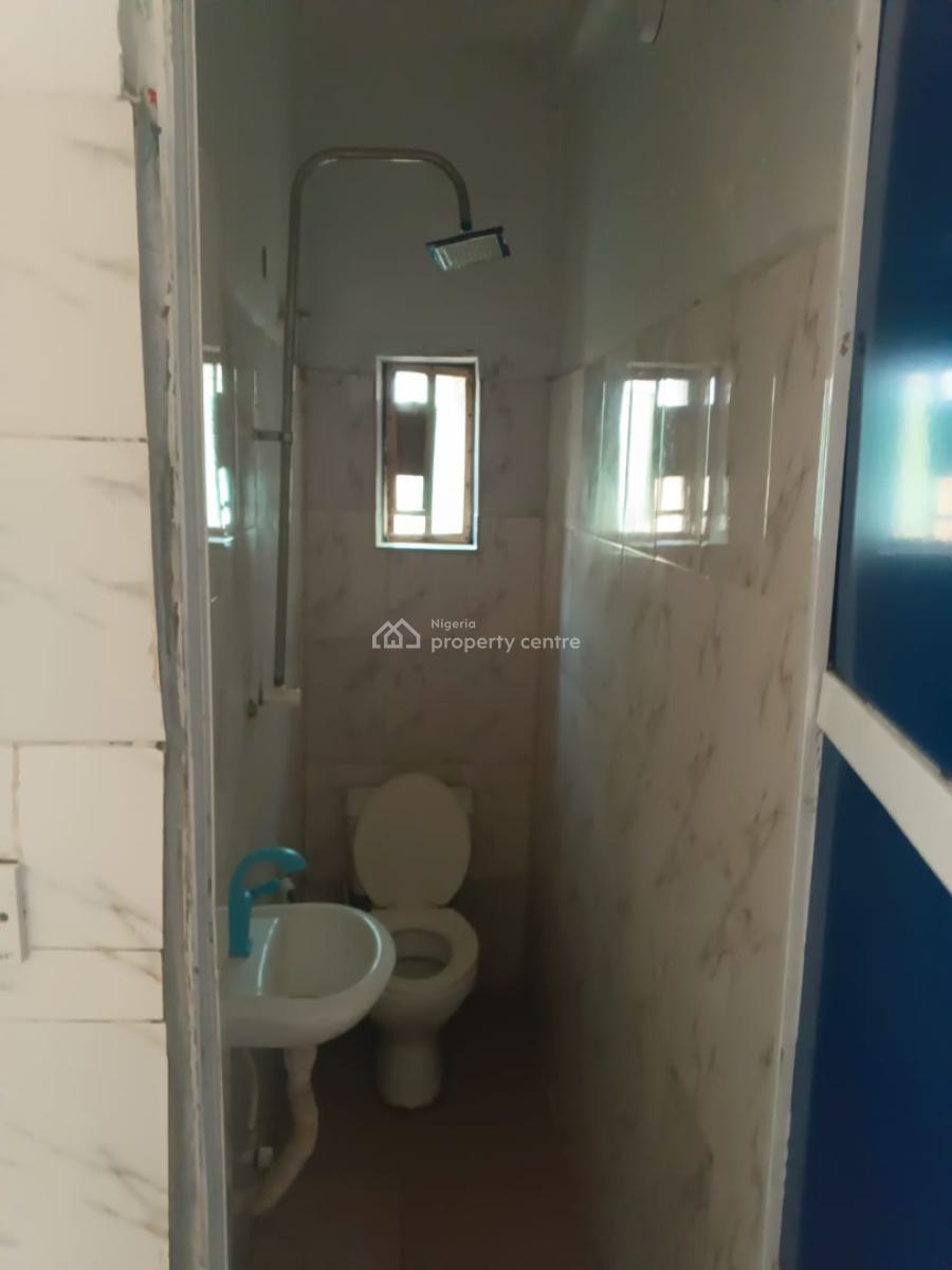 Self-contained for in a Secured Estate Opposite Chevron, Admiralty Homes, Lekki, Lagos, Self Contain (single Rooms) for Rent