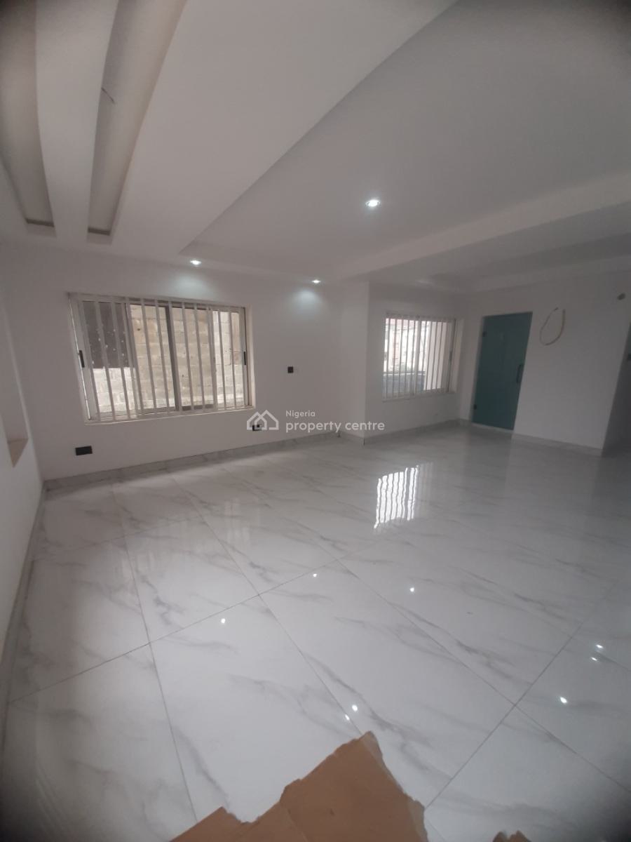 Newly Built and Serviced with 24/7 Power Supply 3 Bedroom En-suite Fla, Ikoyi, Lagos, Flat / Apartment for Rent