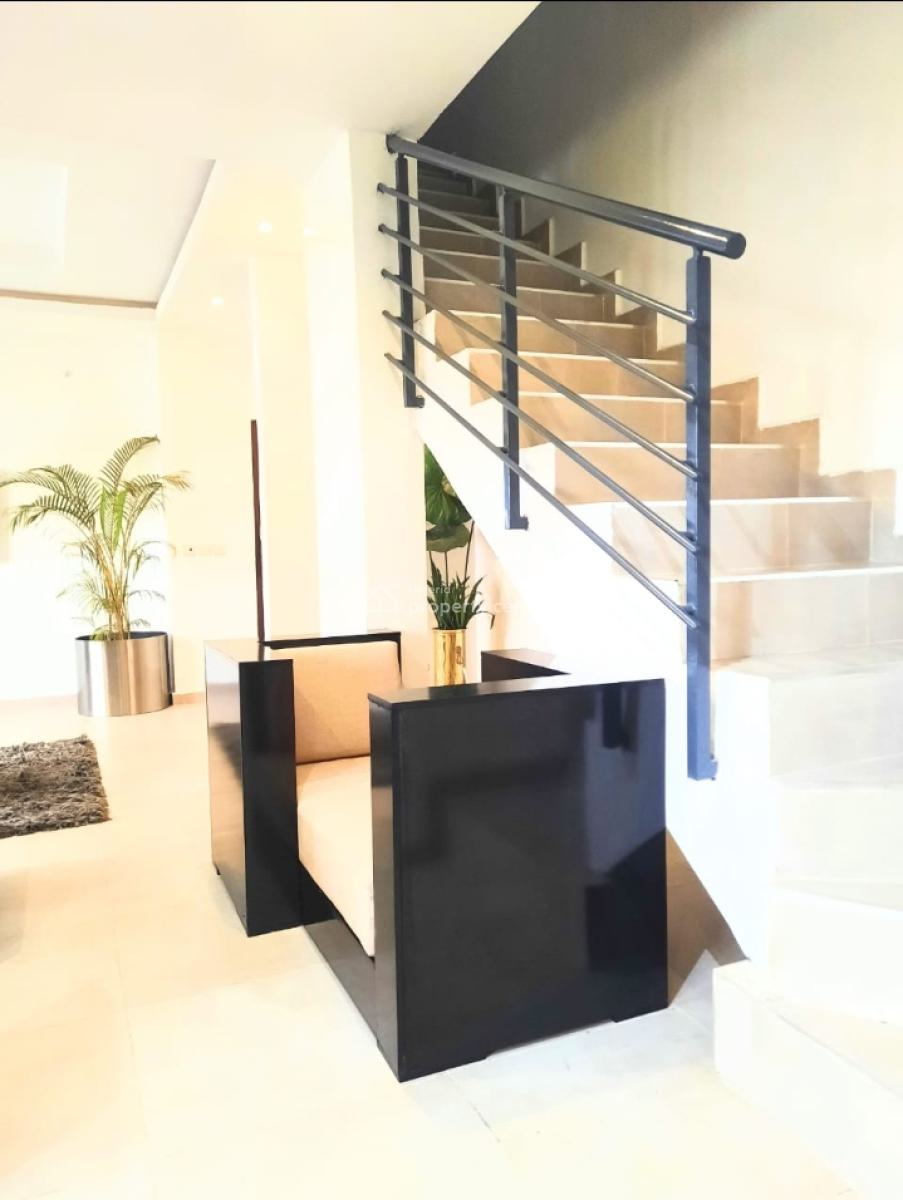 Fully Furnished 2bedroom Maisonette, Lekki Phase 1, Lekki, Lagos, Flat / Apartment for Rent
