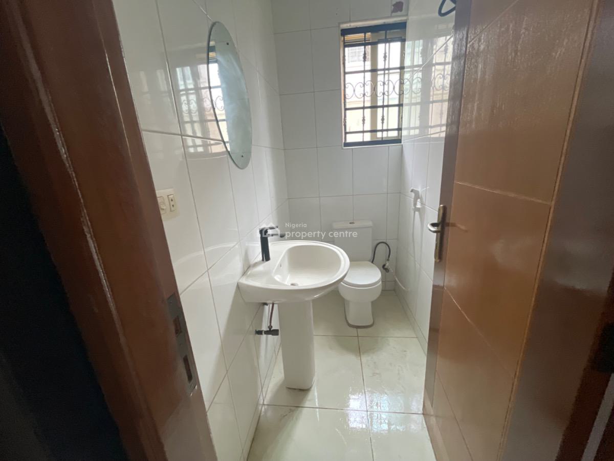 a Spacious and Nice Mini Flat, Lekki Phase 1, Lekki, Lagos, Mini Flat (room and Parlour) for Rent