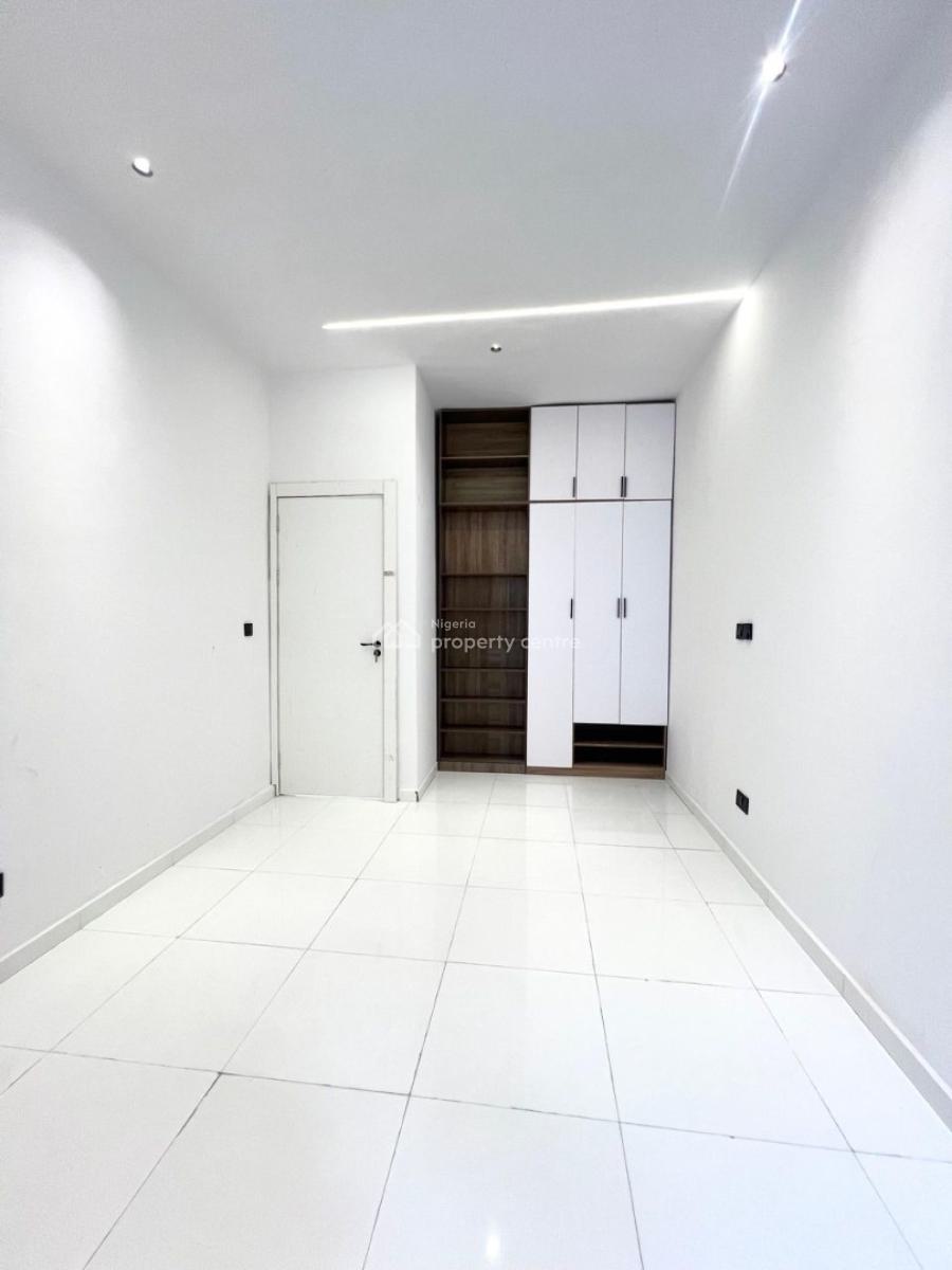 4 Bedrooms Semi-detached Duplex with Bq, Ajah, Lagos, Semi-detached Duplex for Sale