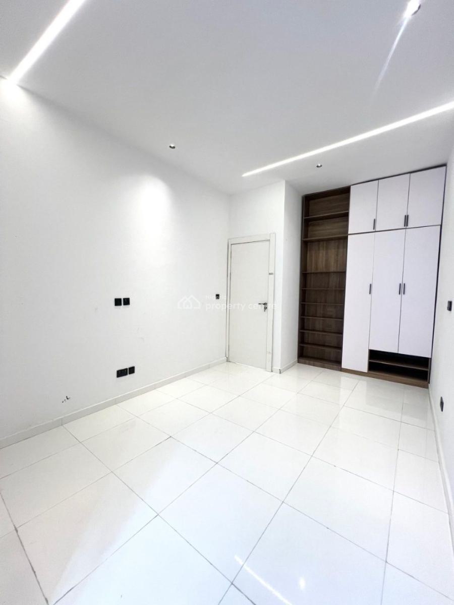 4 Bedrooms Semi-detached Duplex with Bq, Ajah, Lagos, Semi-detached Duplex for Sale