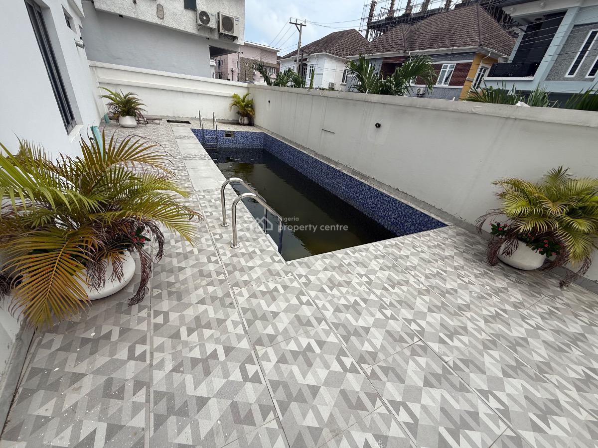 4 Bedroom Fully Detached Duplex with Bq and Swimming Pool for Distress, Chevron Drive, Lekki Phase 2, Lekki, Lagos, Detached Duplex for Sale