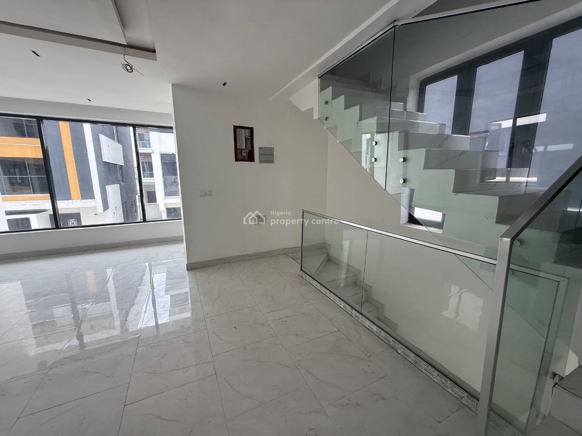 4 Bedroom Fully Detached Duplex with Bq and Swimming Pool for Distress, Chevron Drive, Lekki Phase 2, Lekki, Lagos, Detached Duplex for Sale