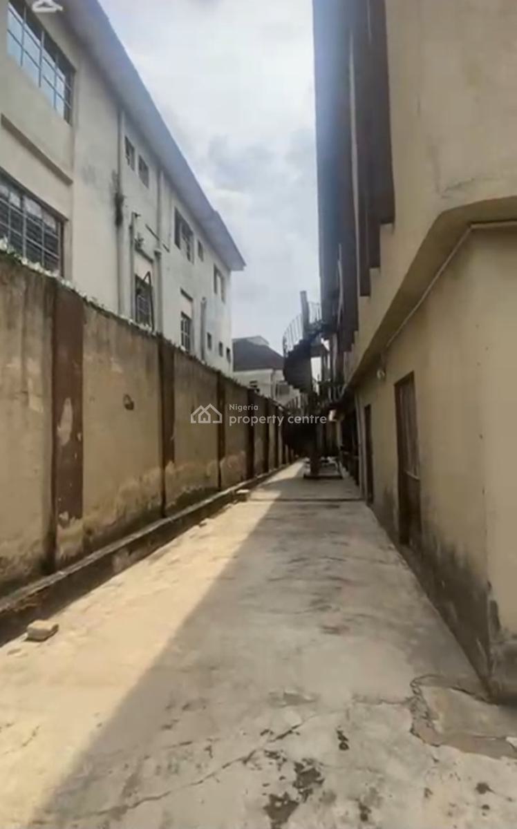 a Block of 6 Units of Spacious 3 Bedroom Flats on 660sqm Land, Ojodu Berger, Ojodu, Lagos, Block of Flats for Sale