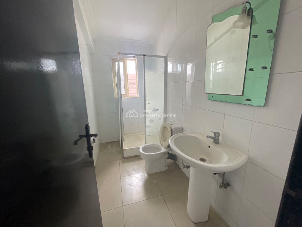 5bedroom Office Space on 2nd Floor Lekki Phase 1, Lekki Phase 1, Lekki, Lagos, Office Space for Rent