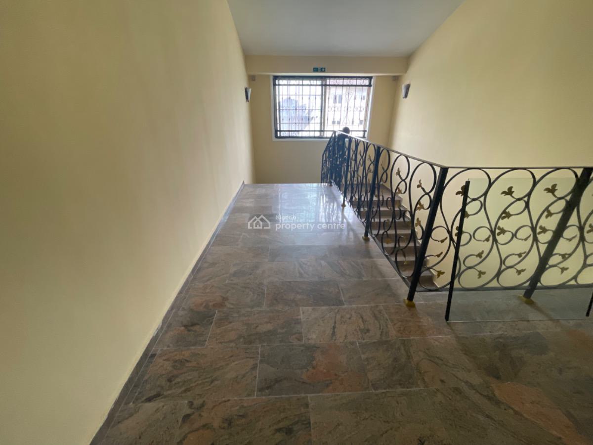 5bedroom Office Space on 2nd Floor Lekki Phase 1, Lekki Phase 1, Lekki, Lagos, Office Space for Rent