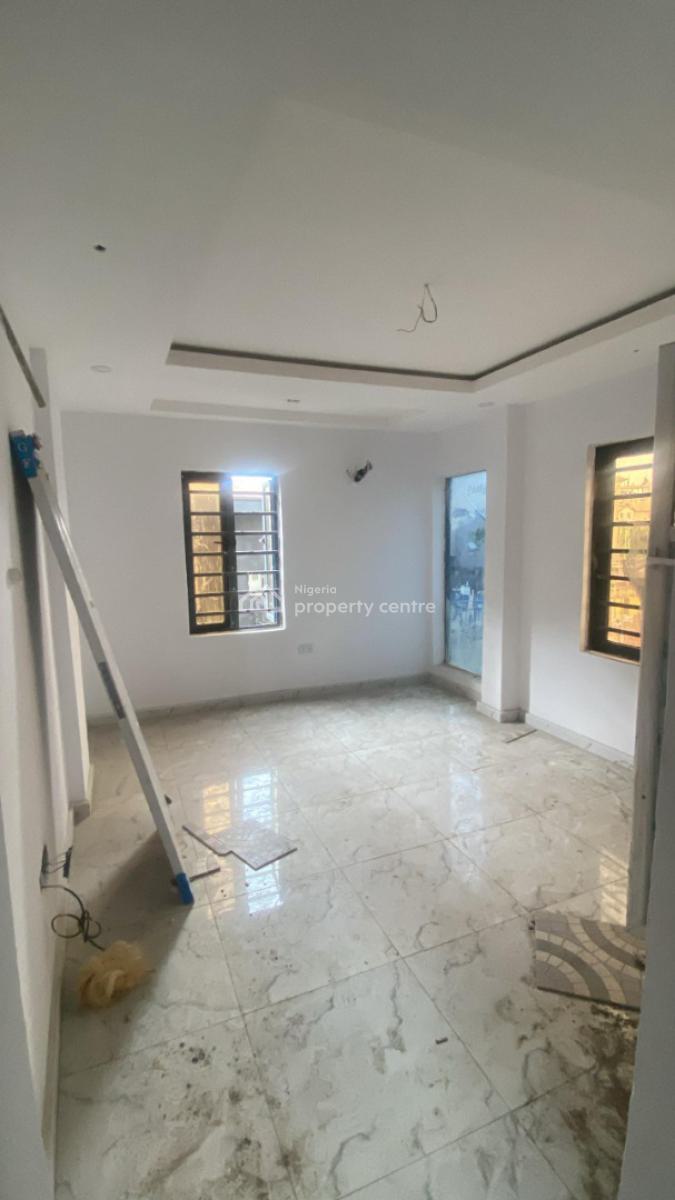 Luxury 2 Bedroom Apartment with Modern Facilities, Alagomeji, Yaba, Lagos, Flat / Apartment for Rent