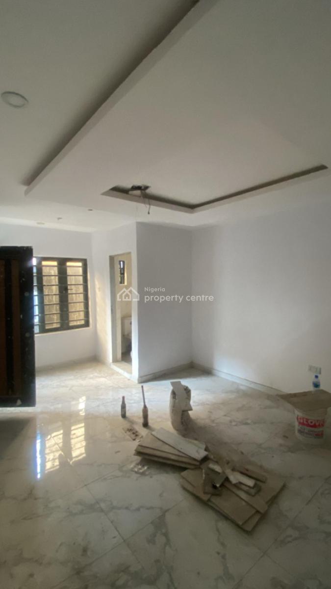 Luxury 2 Bedroom Apartment with Modern Facilities, Alagomeji, Yaba, Lagos, Flat / Apartment for Rent