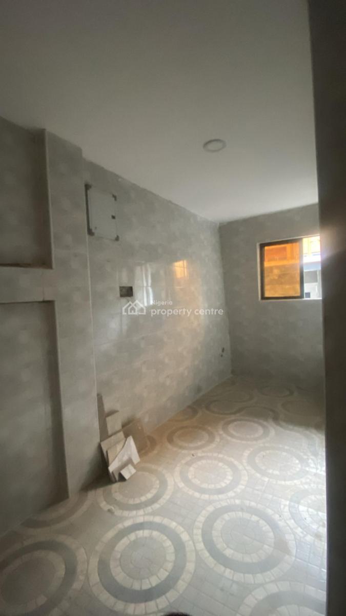 Luxury 2 Bedroom Apartment with Modern Facilities, Alagomeji, Yaba, Lagos, Flat / Apartment for Rent