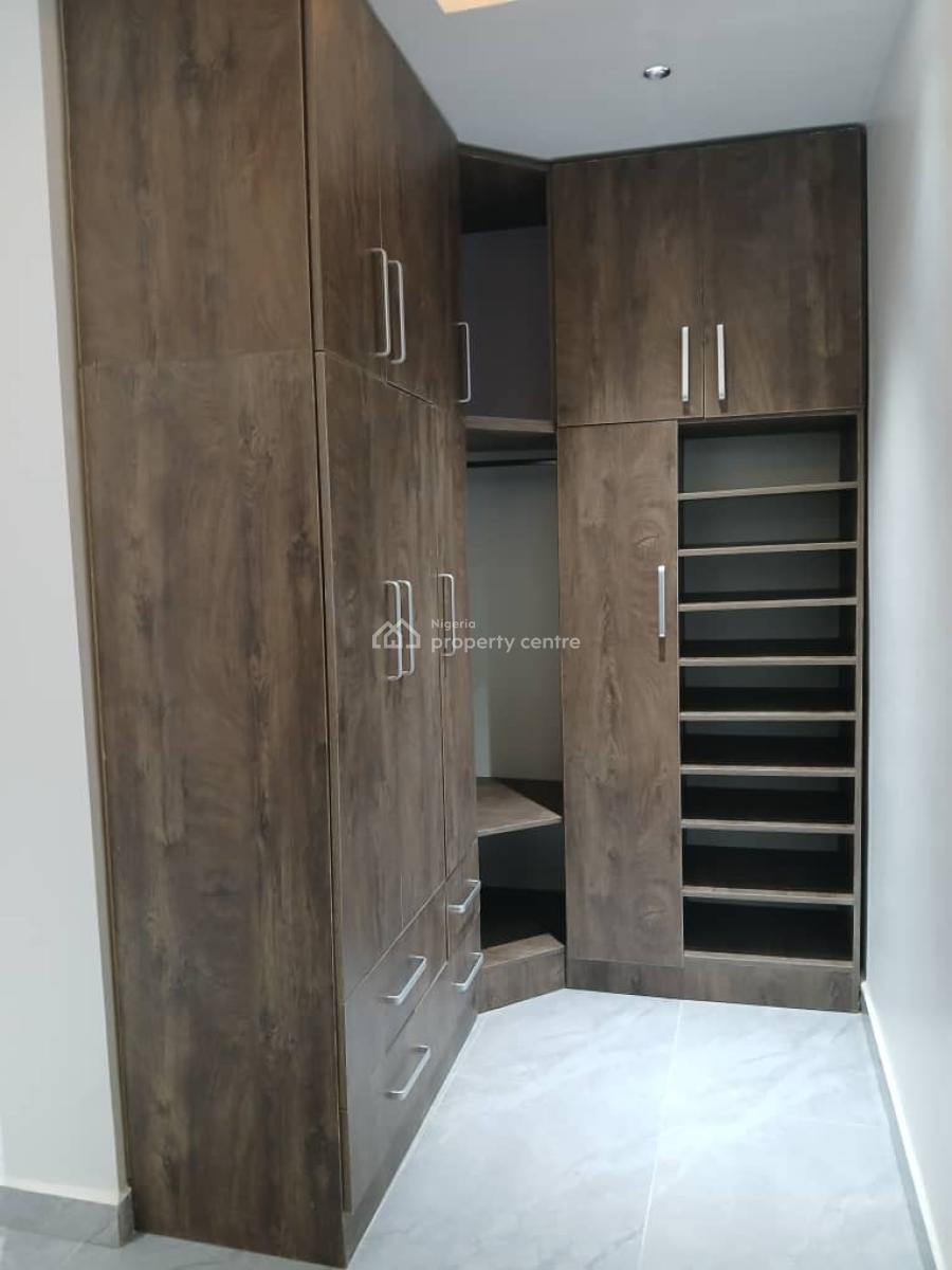 Luxuriously Built Brand New 3 Bedroom Apartment, Mabushi, Abuja, House for Sale