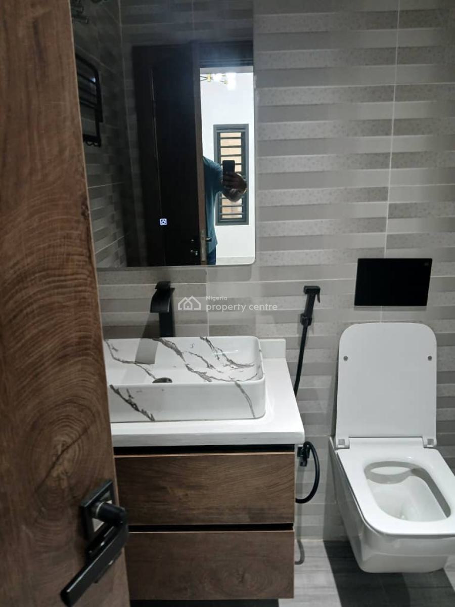 Luxuriously Built Brand New 3 Bedroom Apartment, Mabushi, Abuja, House for Sale