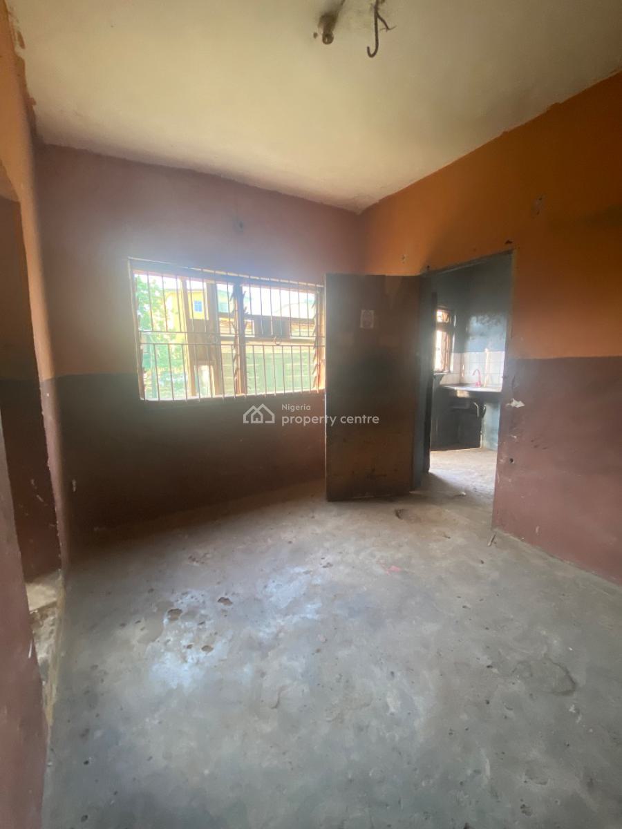 a 2 Bedroom Flat, Jakande Estate, Oke Afa, Isolo, Lagos, Block of Flats for Sale
