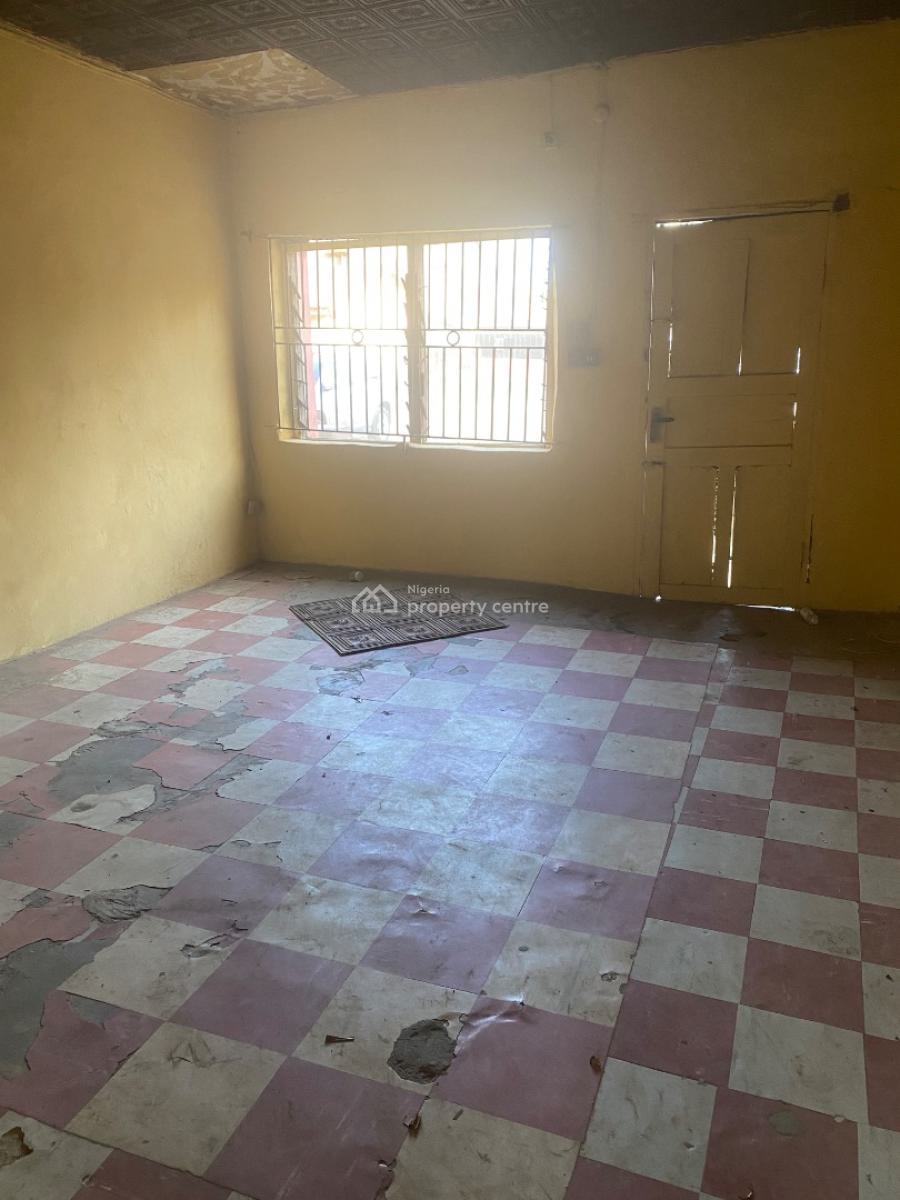 a 2 Bedroom Flat, Jakande Estate, Oke Afa, Isolo, Lagos, Block of Flats for Sale