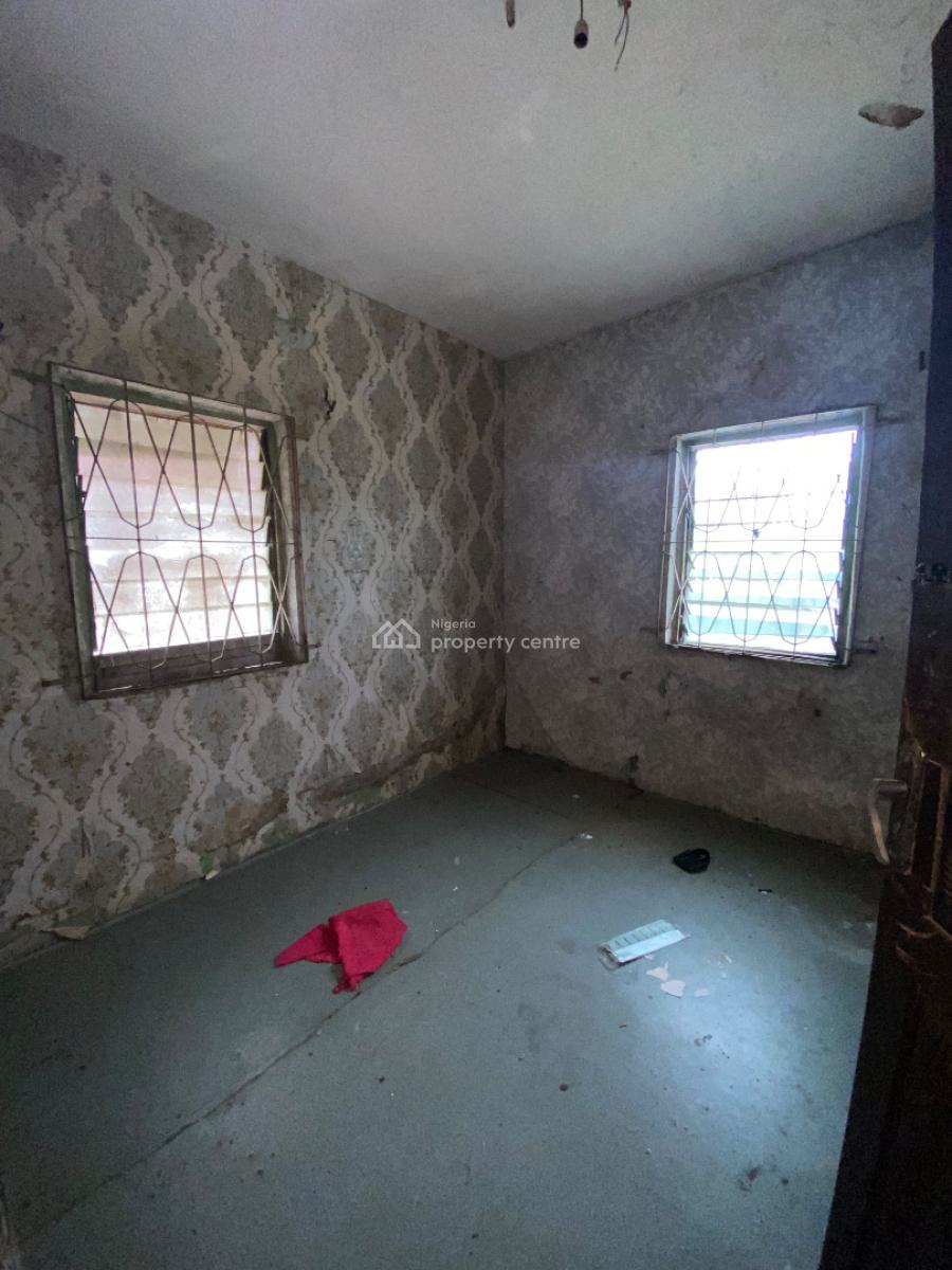 a Decent 2 Bedroom Flat, Jakande Estate, Oke Afa, Isolo, Lagos, Block of Flats for Sale
