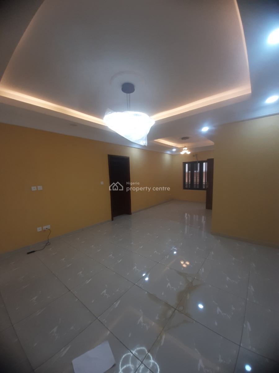 3 Bedroom Apartment, Lekki Phase 1, Lekki, Lagos, Flat / Apartment for Rent