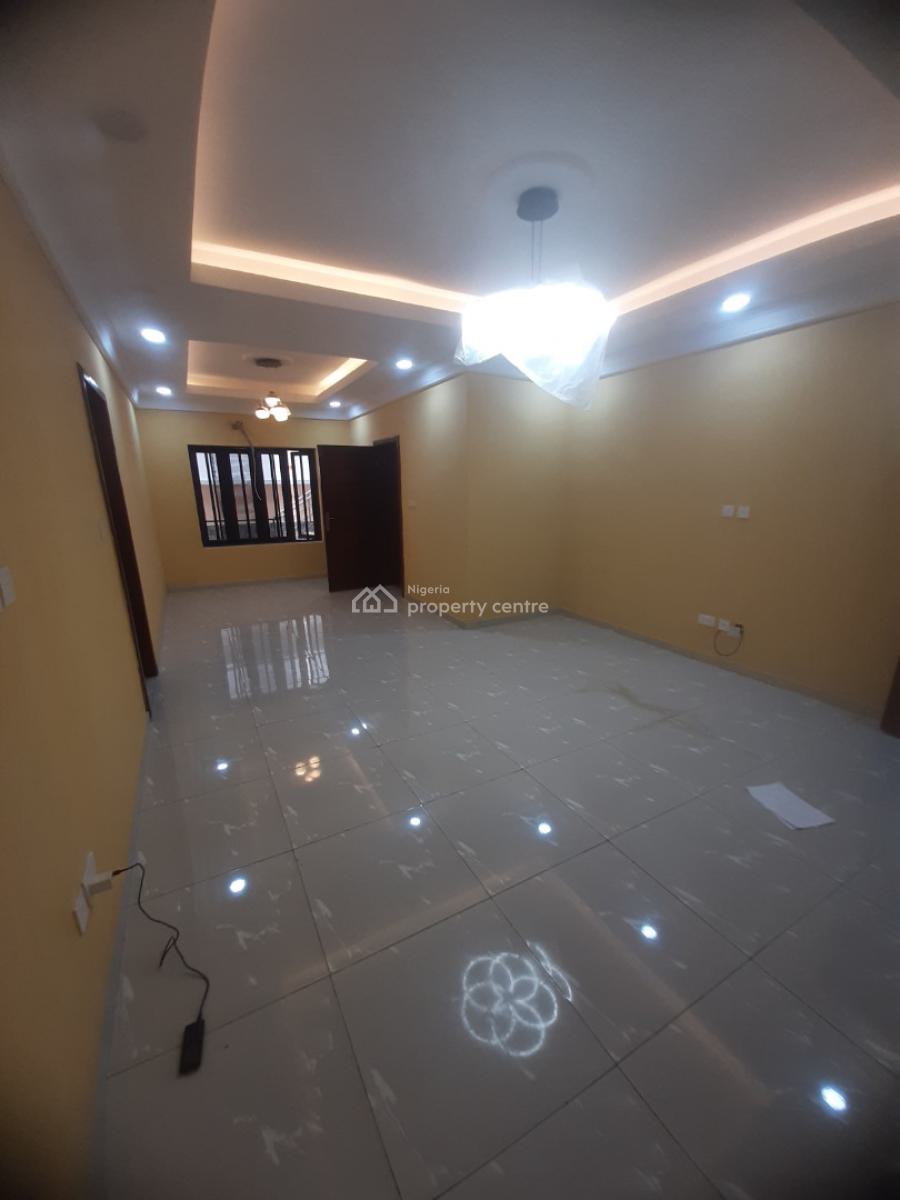 3 Bedroom Apartment, Lekki Phase 1, Lekki, Lagos, Flat / Apartment for Rent