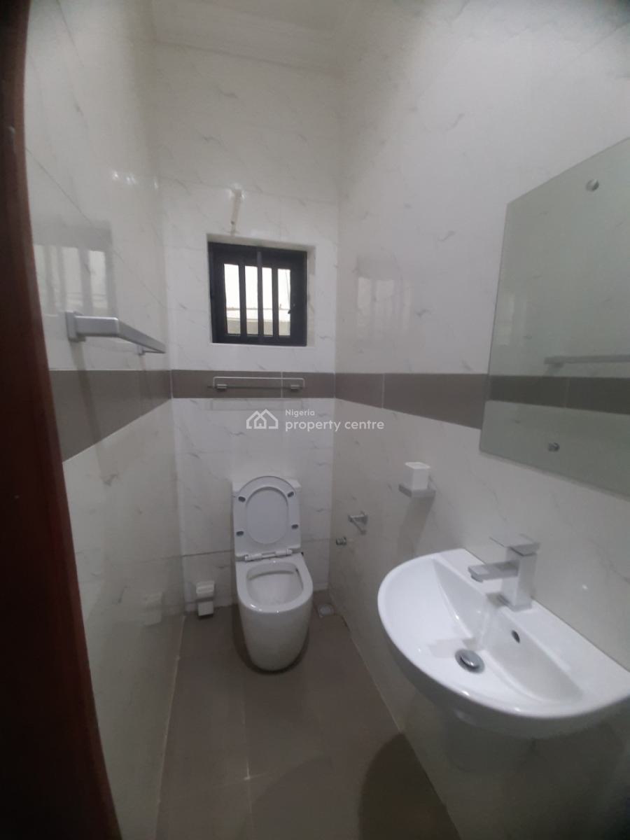3 Bedroom Apartment, Lekki Phase 1, Lekki, Lagos, Flat / Apartment for Rent