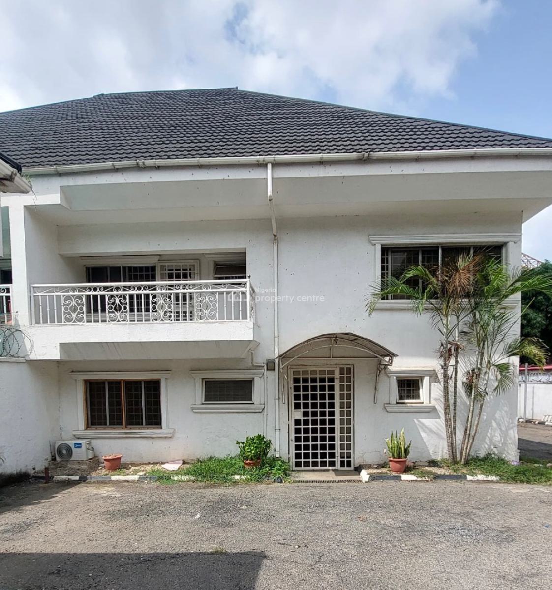 4 Bedroom Semi Detached, Maitama District, Abuja, Semi-detached Duplex for Rent
