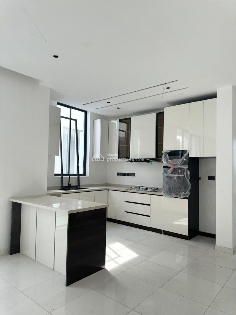 Newly Built 2 Bedroom Apartment with Pool, Lekki Right, Lekki Phase 1, Lekki, Lagos, Flat / Apartment for Sale