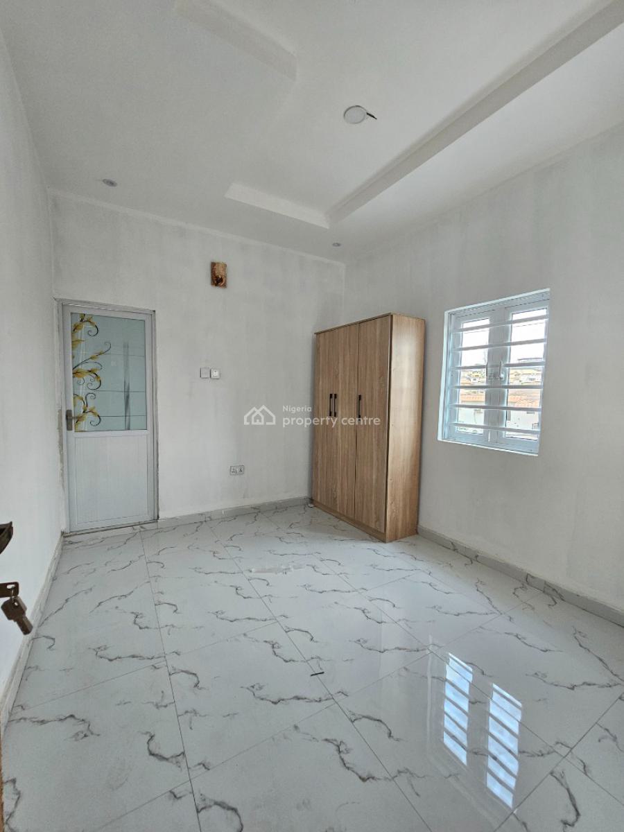 3 Bedroom Apartment, Ogba, Ikeja, Lagos, Flat / Apartment for Sale