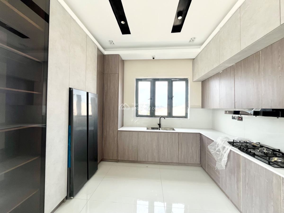 Newly Built 4bedroom Massionette Apartment Available at Lekki Phase 1, Lekki Phase 1, Lekki Phase 1, Lekki, Lagos, Flat / Apartment for Rent