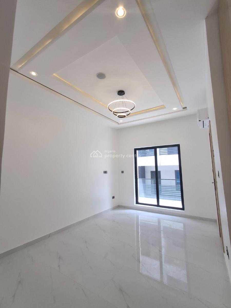 2bedroom Apartment, in a Well-secured Estate, Ikate Elegushi, Lekki, Lagos, Block of Flats for Sale