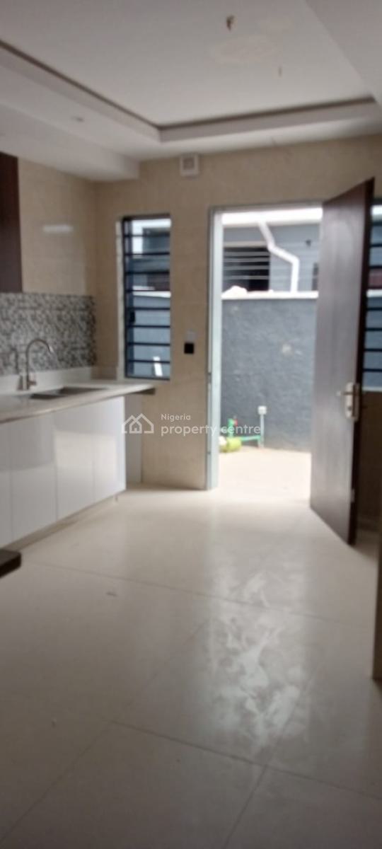 4bedroom Terrace with Rooftop with Private Gate, Victoria Island (vi), Lagos, Terraced Duplex for Rent