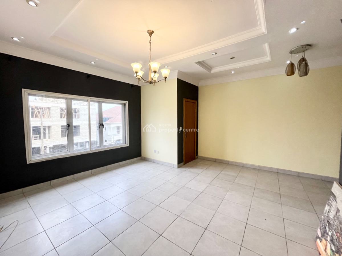 Modern 2 Bedroom Apartment Available at Lekki Phase1, Lekki Phase 1, Lekki Phase 1, Lekki, Lagos, Flat / Apartment for Rent