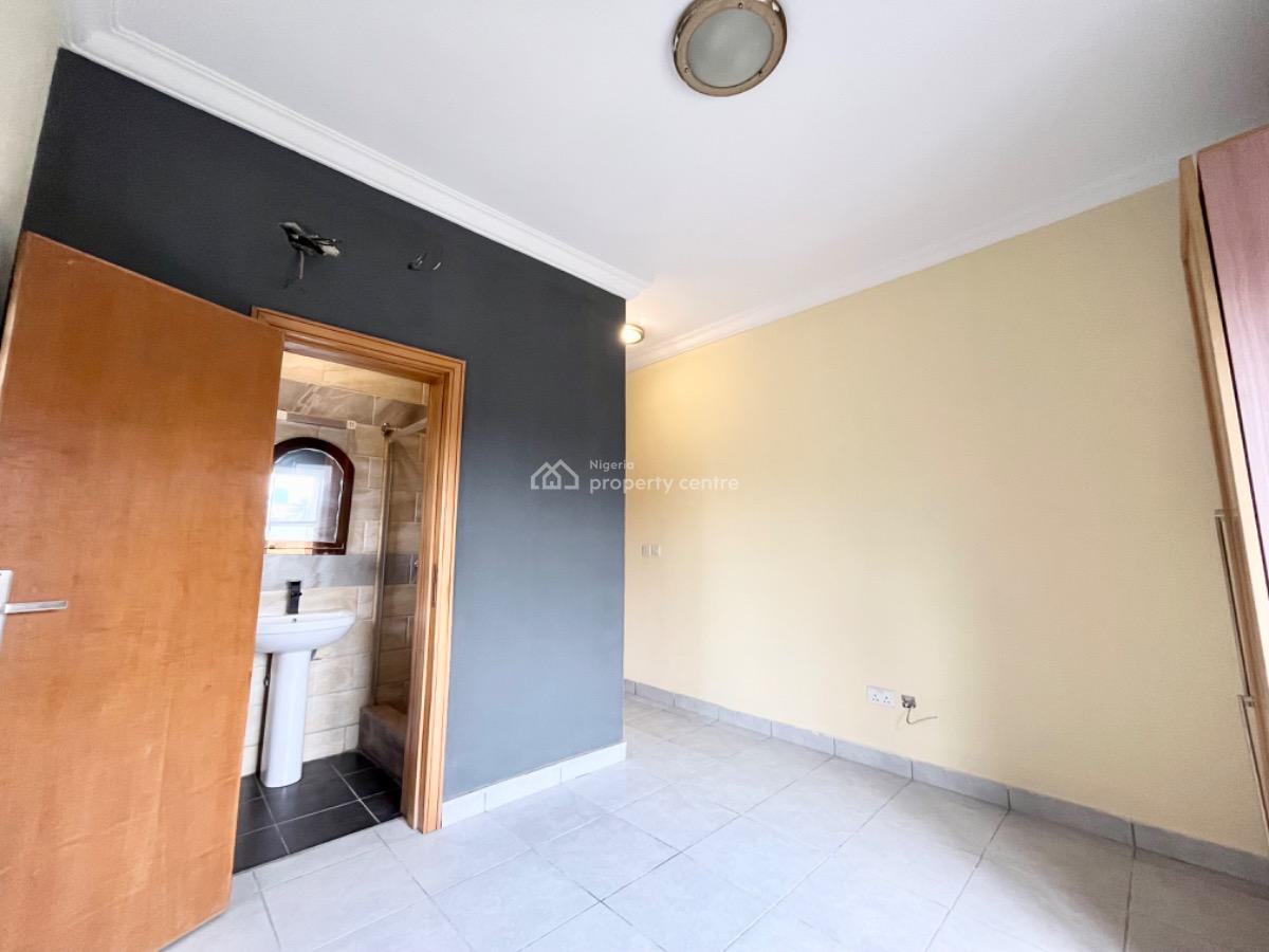 Modern 2 Bedroom Apartment Available at Lekki Phase1, Lekki Phase 1, Lekki Phase 1, Lekki, Lagos, Flat / Apartment for Rent
